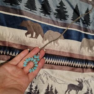 Elegant Turquoise Pendant Necklace